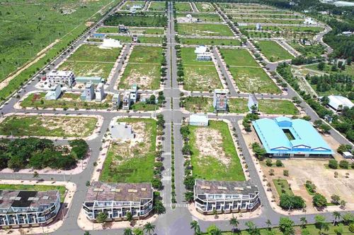 Đầu tư PV2 chuyển nhượng dự án 9,9 ha, cổ phiếu 'tím ngắt'