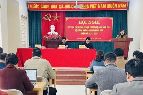 Cao Bằng: Cử tri kiến nghị xem xét kéo điện lưới thắp sáng cho khu tái định cư