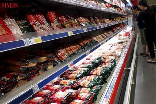 Ngành chăn nuôi có động lực tăng trưởng dài hạn nhưng vẫn lo 'nút thắt' chi phí
