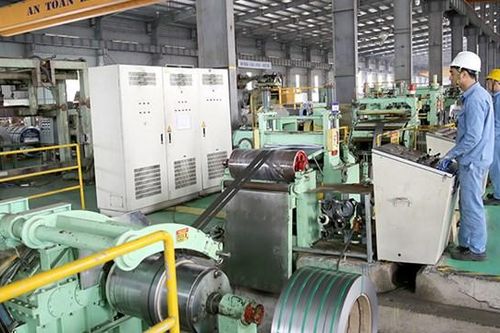 Công ty thép bị phạt 185 triệu đồng vì giấu lỗ báo lãi lên tiếng giải trình