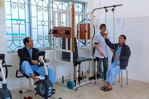 Bệnh viện Đa khoa y dược cổ truyền - Phục hồi chức năng khám bệnh cho 17.500 lượt người