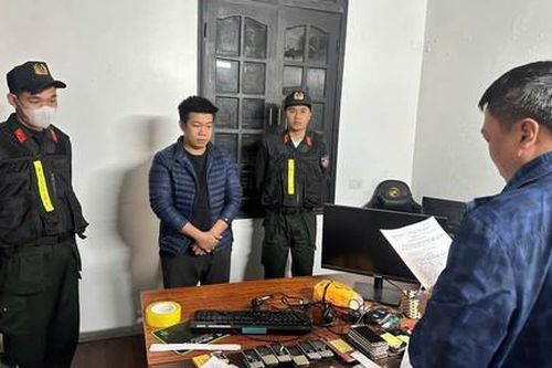Triệt phá đường dây cờ bạc trên mạng có hàng ngàn học sinh, sinh viên tham gia