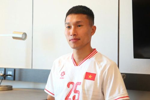 Chưa kịp khoe vô địch AFF Cup, tuyển thủ Việt Nam bị kẻ gian chiếm Facebook