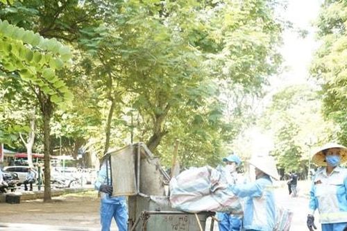 Đổi mới, nâng cao chất lượng vệ sinh môi trường tại quận Ba Đình