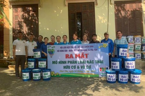 Lan tỏa phong trào xây dựng huyện Phú Xuyên 'sáng - xanh - sạch - đẹp - an toàn'