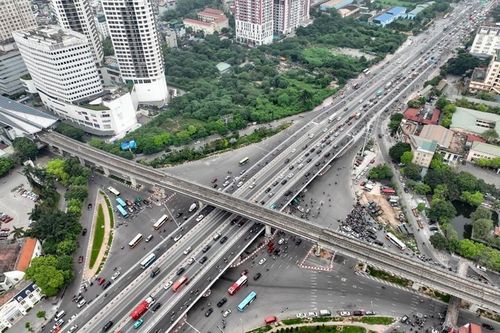 Hà Nội nỗ lực tháo gỡ các điểm nghẽn giao thông