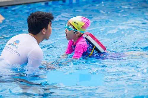Phê duyệt Chương trình Tăng cường giáo dục kiến thức, kỹ năng phòng, chống đuối nước cho học sinh