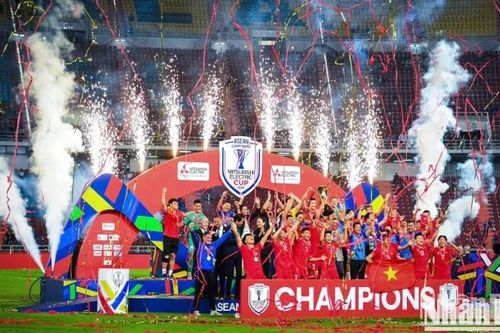 Quy định về thuế thu nhập cá nhân đối với 33 tỷ đồng tiền thưởng của đội tuyển bóng đá Việt Nam