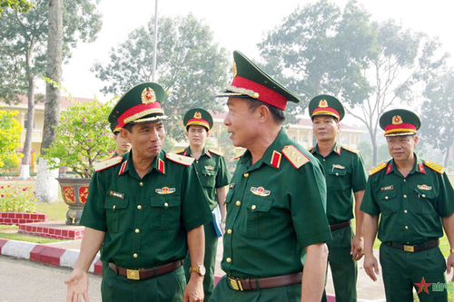 Cục Quân huấn - Nhà trường khảo sát vị trí luyện tập diễu binh, diễu hành tại Sư đoàn 309