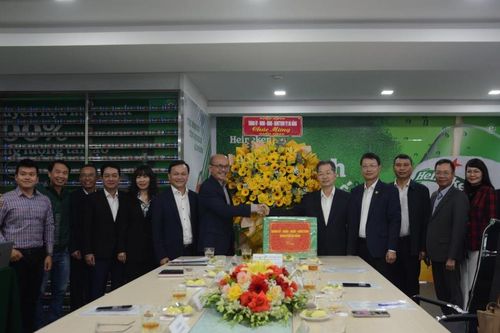 Bí thư Thành ủy Nguyễn Văn Quảng thăm, động viên các doanh nghiệp đầu năm mới 2025