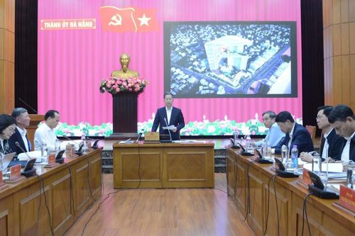Đẩy nhanh tiến độ xây dựng Trung tâm tài chính khu vực và quốc tế tại Việt Nam