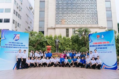 Khánh thành công trình chỉnh trang tượng đài Liệt sĩ Trần Văn Ơn và Liệt sĩ Quách Thị Trang