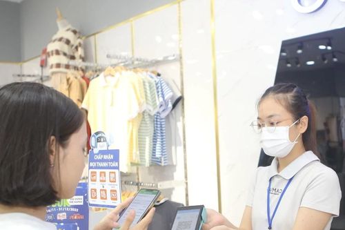 Thanh toán không tiền mặt tại Việt Nam phát triển vượt bậc