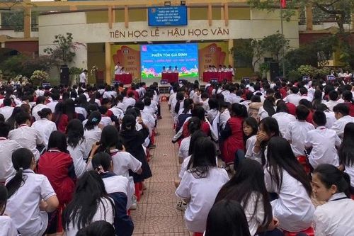 Nhà trường không thể đơn độc bảo vệ học sinh trên môi trường mạng