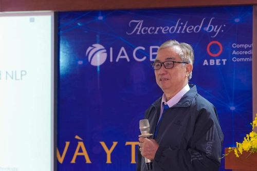 Chuyên gia chia sẻ về ứng dụng AI trong giáo dục và y tế