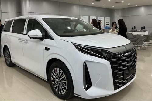 BYD Xia PHEV cập bến đại lý ở Trung Quốc trước thềm ra mắt, giá từ 970 triệu đồng