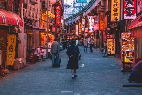 Giới trẻ Nhật Bản đang dần tránh xa văn hóa làm việc quá sức