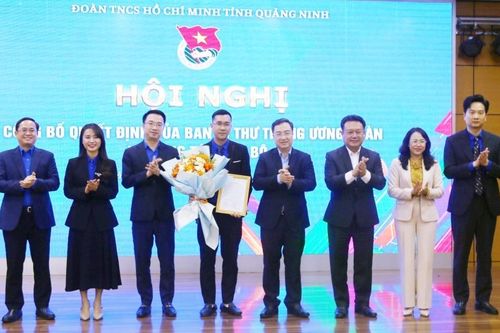 Anh Nguyễn Thế Minh, giữ chức Bí thư Tỉnh Đoàn Quảng Ninh khóa XII, nhiệm kỳ 2022-2027