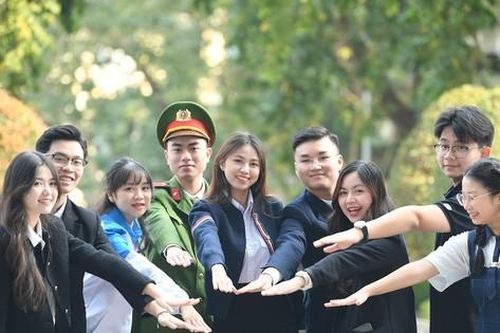 Xây dựng thế hệ sinh viên đầy khát vọng