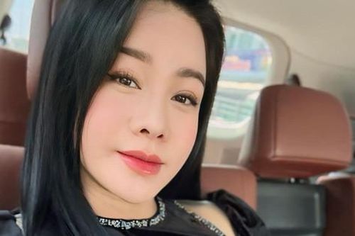 Showbiz 8/1: Nhật Kim Anh bức xúc