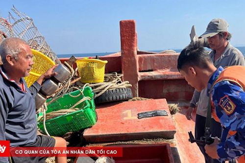 Bắt tàu vận chuyển khoảng 16.000 lít dầu DO trái phép
