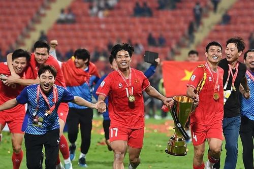 Tuyển Việt Nam: Đừng để chiến công ASEAN Cup chỉ là nhất thời