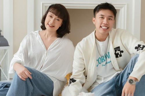 Bữa cơm nửa đêm của Vân Dung và con trai Long Vũ