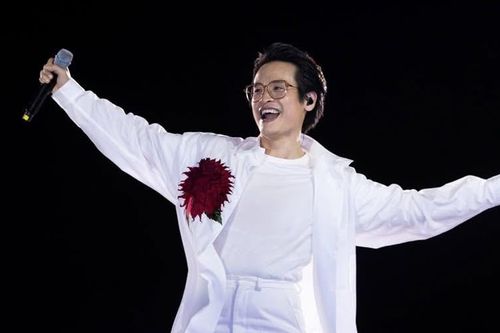Hà Anh Tuấn: 'Nghệ sĩ muốn hát hay, phải sống hay, biết điều với cuộc đời'