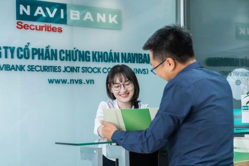 Một công ty chứng khoán bị ngắt kết nối với HNX trong 13 phút