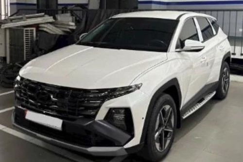 Vừa lăn bánh 17km, Hyundai Tucson 2024 còn chưa bóc hết nội thất đã chịu khấu hao đáng kể