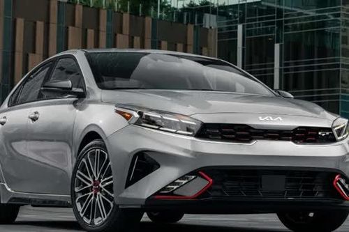 Loạt xe số sàn đứng trước bờ vực khai tử, nhường sân cho hộp số tự động