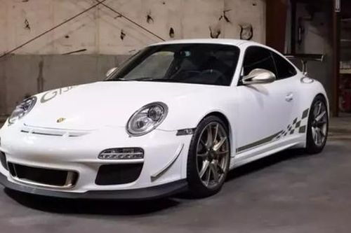 Porsche 911 GT3 đời 2010 được rao bán giá 5,3 tỷ đồng