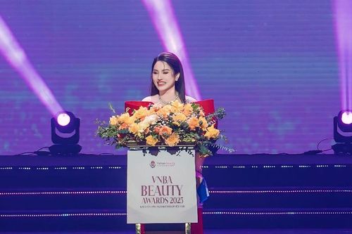 Phó Chủ tịch VNBA Đặng Thị Xuân Hương - người lái đò thầm lặng tận tâm phát triển ngành làm đẹp Việt Nam