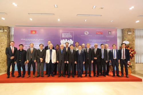 Diễn đàn Kinh tế Việt Nam 2025 - 'Góp cánh én nhỏ để làm nên mùa xuân'