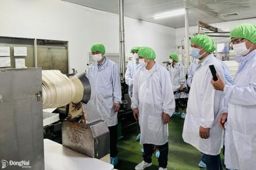 Đoàn kiểm tra liên ngành Trung ương kiểm tra an toàn thực phẩm tại Đồng Nai