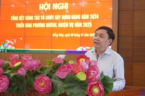 Tham mưu triển khai công tác tổ chức xây dựng Đảng gắn với chuẩn bị Đại hội Đảng bộ các cấp