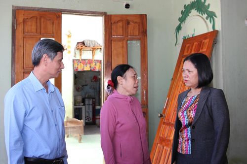 Kiểm tra, giám sát tình hình triển khai xóa nhà tạm, nhà dột nát tại huyện Khánh Sơn