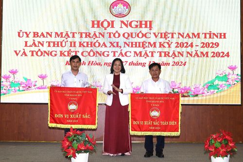 Cam Ranh: 'Lá cờ đầu' trong công tác Mặt trận