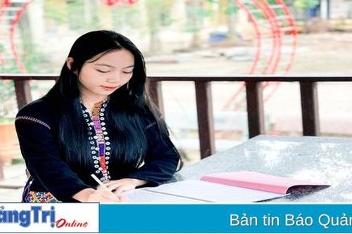 Niềm vui đầu năm của nữ sinh Vân Kiều