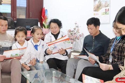 Nỗ lực chăm sóc, bảo vệ sức khỏe nhân dân