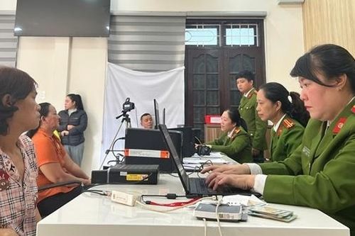 TP Huế: Đổi căn cước do thay đổi đơn vị hành chính không phải nộp lệ phí