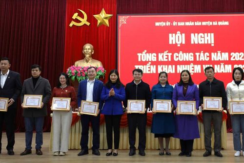 Trưởng Ban Tổ chức Tỉnh ủy Nguyễn Thúy Anh dự hội nghị triển khai nhiệm vụ năm 2025 tại Hà Quảng