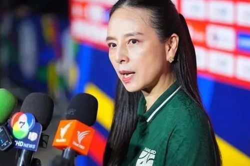 Cổ động viên Thái Lan đòi kiện trọng tài trận chung kết AFF cup, Madam Pang tuyên bố 'cực gắt', xứng tầm tỷ phú