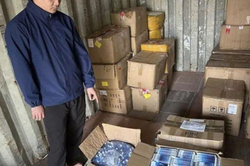 Chiếm đoạt hơn 3 tỷ đồng nhờ 'hô biến' thuốc nhỏ mắt Trung Quốc gắn mác Nhật Bản