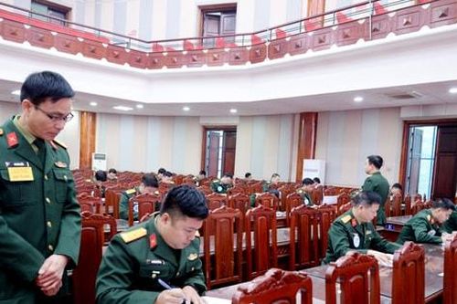 30 thí sinh tham gia hội thi tuyên truyền, hướng nghiệp tuyển sinh quân sự