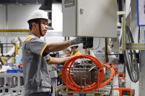 WEF: Người lao động cần chủ động tích lũy kỹ năng để thích ứng yêu cầu mới