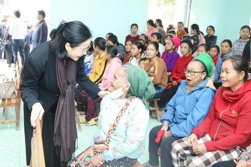 Y tế Nghệ An chung tay Tết vì người nghèo