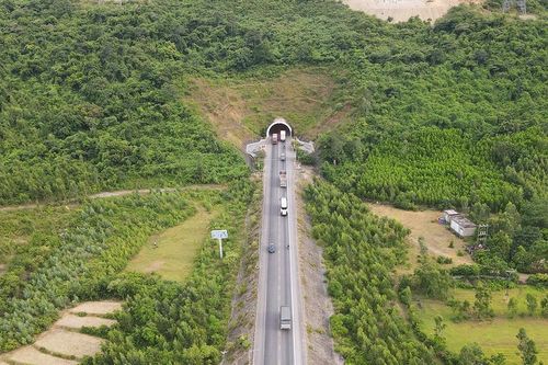 Giữa tháng 1-2025, khởi công mở rộng hầm đường bộ Đèo Ngang lên 6 làn xe