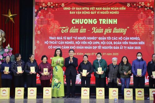 Chăm lo cho người có hoàn cảnh khó khăn dịp Tết Nguyên đán