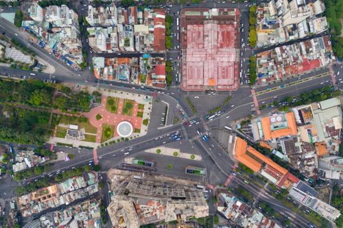 Quảng trường trước chợ Bến Thành nên được quy hoạch thế nào